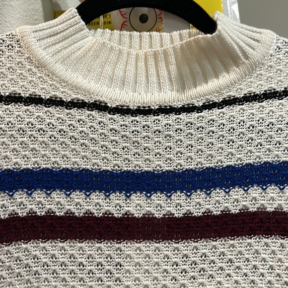 NWT Lioness Short Sleeve Knit Sweater Sz M - Picture 3 of 4